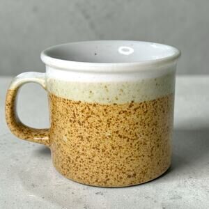 VTG PENTIK of Finland Speckled Earthy Tone Glaze coffee or tea Ceramic mug Cup